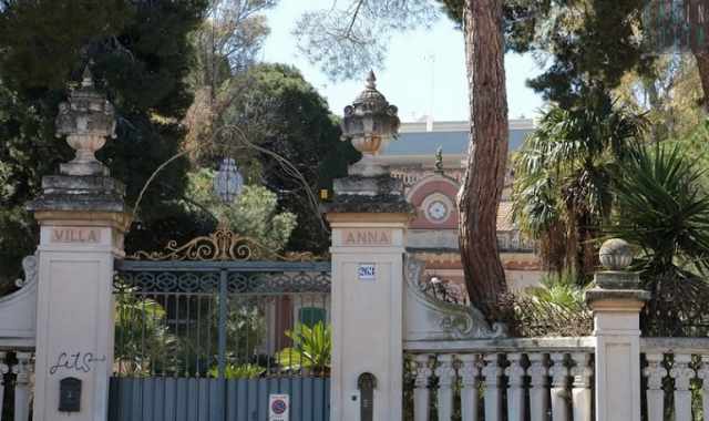 Bari, splendore e riti satanici: sono le antiche e invisibili ville di via Fanelli